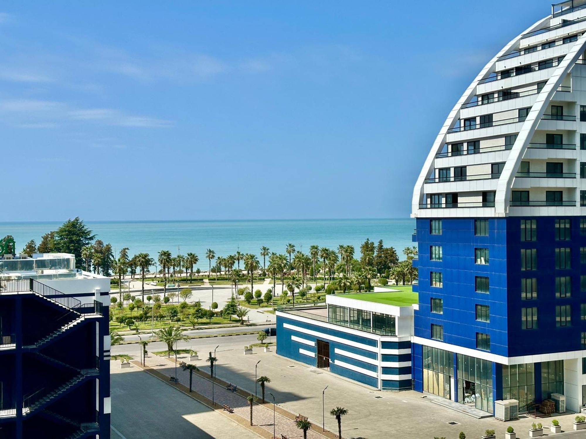Batumi Boulevard Resort Extérieur photo